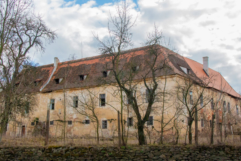 Zámek Bzí, Czech Republic (Czechia)